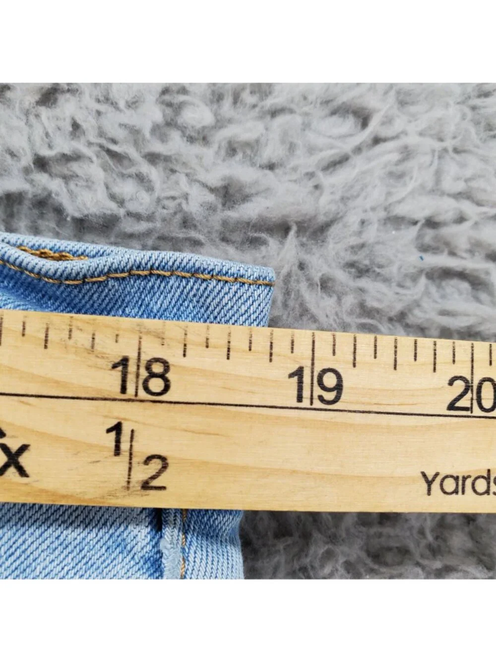 Levis Jeans Mens 38x30 Light Blue 511 Slim Fit Distressed Knees *Read*